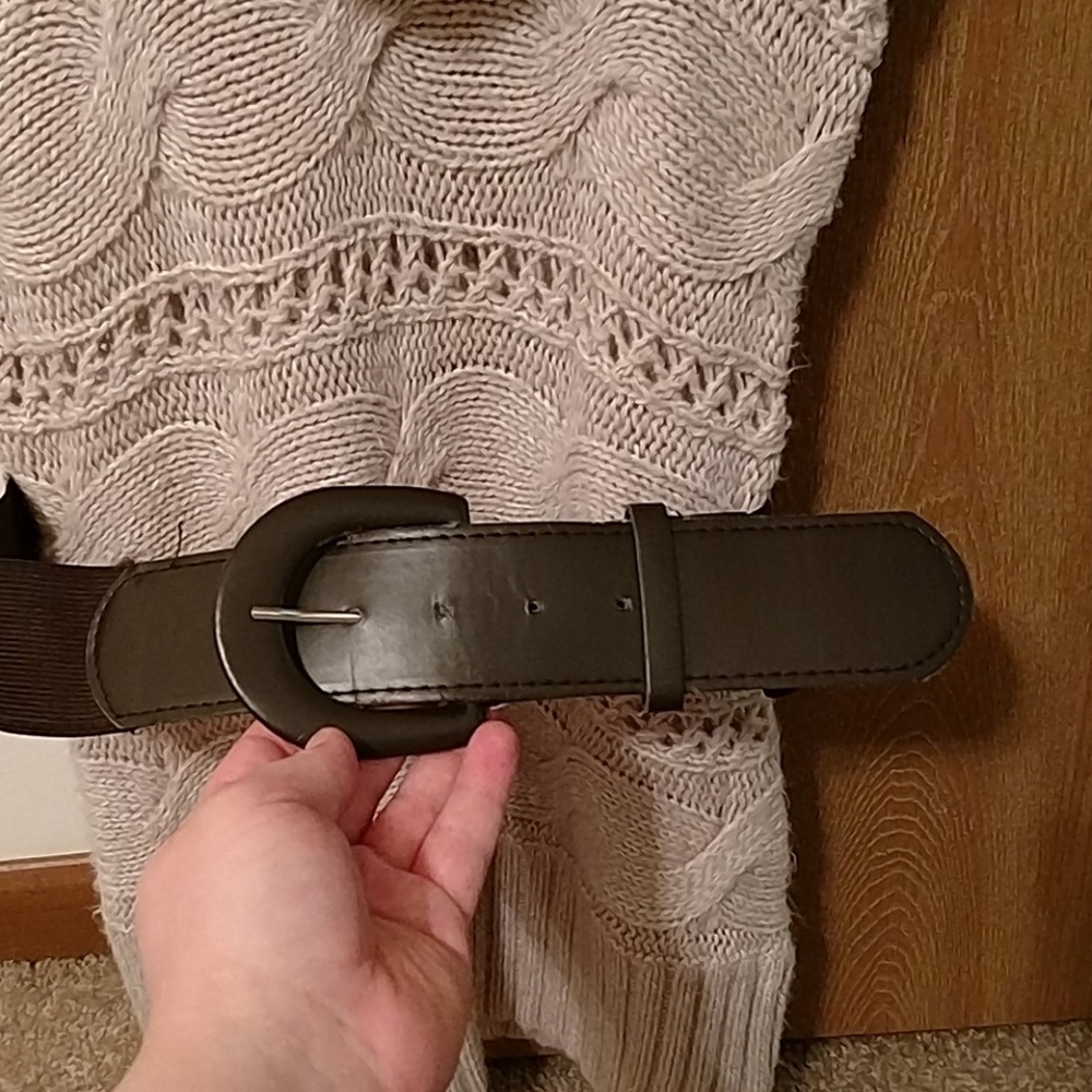 Top - Picture 3 of 3